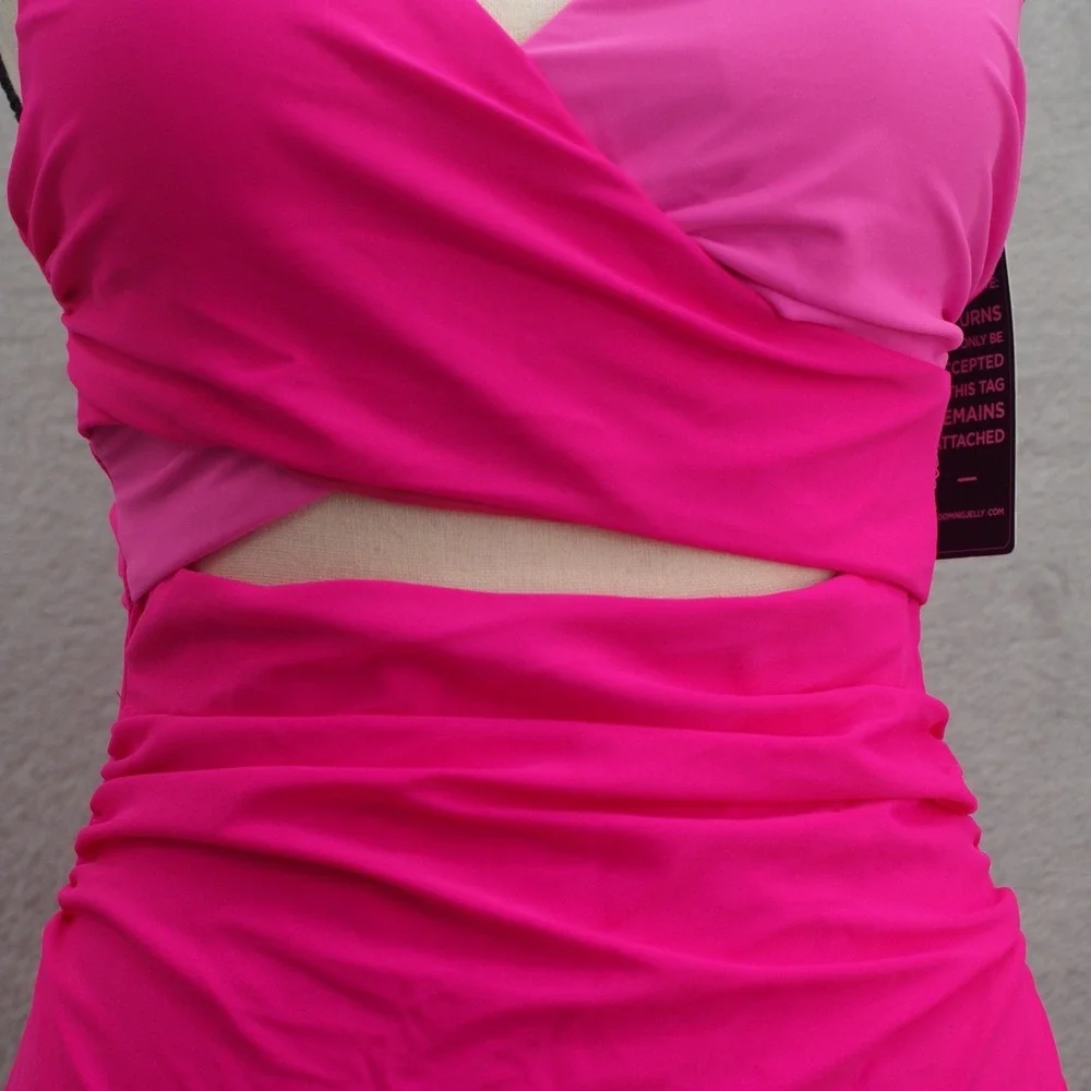 Blooming Jelly Womens Pink Colorblock Cutout Ruched One Piece Swimsuit Med NWT
